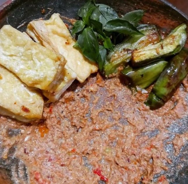 cara membuat sambal kacang dan aneka resepnya nikmat dan menggigit lidah