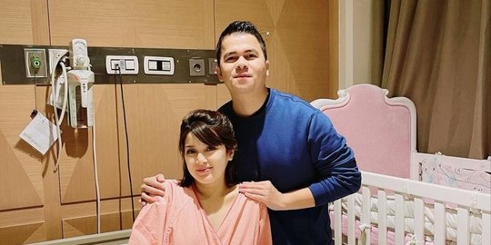 Dikaruniai Anak Pertama, Intip Perjalanan Kehamilan Rosiana Dewi Hingga Melahirkan