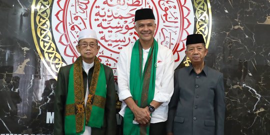 Ganjar dan Prabowo Sowan ke Kiai, PDIP: Contoh Baik untuk Generasi Penerus