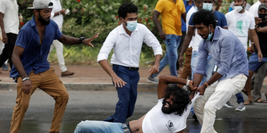 Massa Pro-Pemerintah Serang Demonstran di Sri Lanka, Tentara Dikerahkan