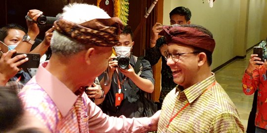 Momen Akrab Anies Baswedan dan Ganjar Pranowo di Rakernas APPSI