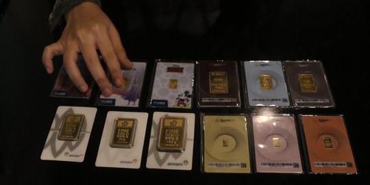 Harga Emas Hari ini Anjlok Rp7.000 Menjadi Rp970.000 per Gram