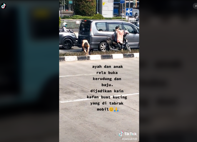 ayah amp anak lepas pakaian buat dijadikan 039kain kafan039 kucing