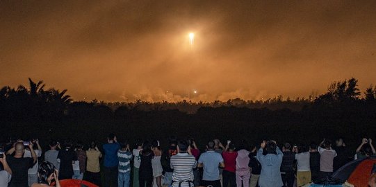 Bawa Pasokan untuk Bangun Stasiun Luar Angkasa, China Luncurkan Roket Long March-7 Y5