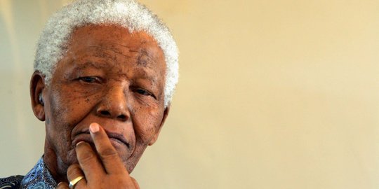 25 Kata-kata Mutiara Nelson Mandela, Penuh Makna Mendalam