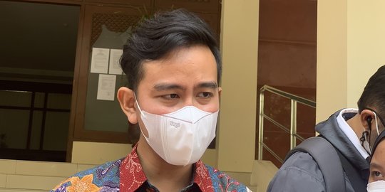 Pelat Nomor Alphard Jadi Sorotan, Gibran: Itu Mobilnya Ethes