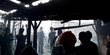 Puluhan Lapak di Pasar Ciputat Terbakar, Ratusan Pedagang Panik