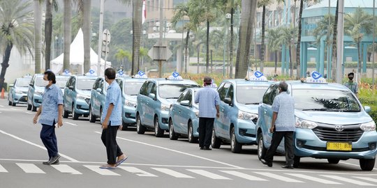 Mau Dapat Diskon 50 Persen Naik Taksi Blue Bird Selama 50 Hari, Ini Caranya