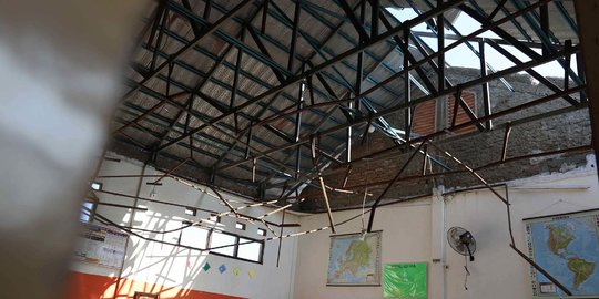 Kondisi Atap Ambruk di SDN Pancoran Mas 3 Depok Tak Kunjung Diperbaiki