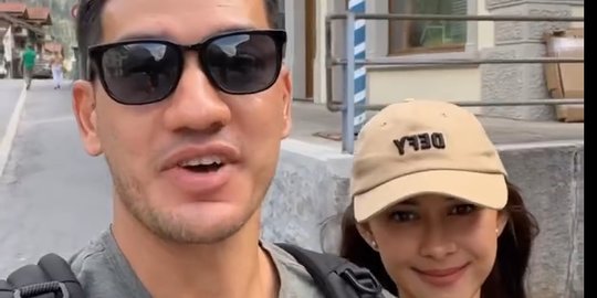7 Potret Keseruan Nana Mirdad dan Andrew White Liburan di Swiss