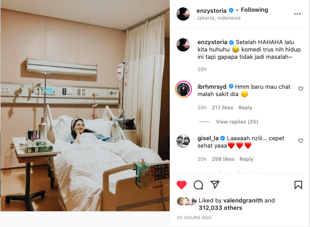 dirawat di rumah sakit usai pulang liburan dari singapura begini kondisi enzy storia