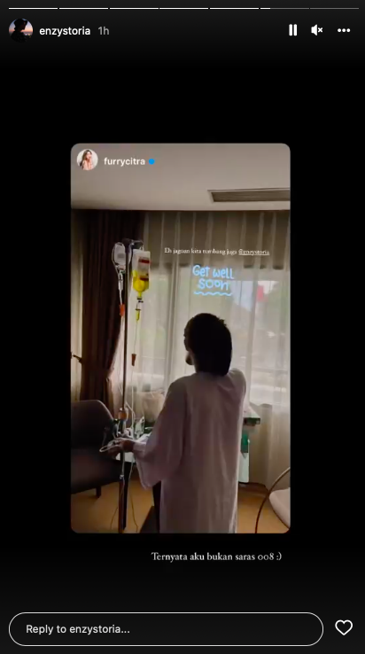 dirawat di rumah sakit usai pulang liburan dari singapura begini kondisi enzy storia