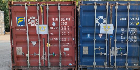 Polisi Gagalkan Penyelundupan 3 Kontainer Minyak Goreng ke Timor Leste