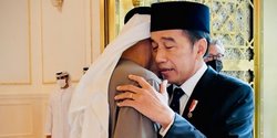 Presiden UAE Wafat, Ini Momen Jokowi Sampaikan Belasungkawa & Peluk Mohamed bin Zayed