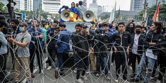 Demo Jokowi Kenakan Pakaian Adat, Petani Sawit Seluruh Indonesia Bawa 5 Aspirasi ini