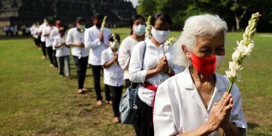 Bukan Sekadar Seremonial, Ini Makna di Balik Perayaan Waisak di Borobudur