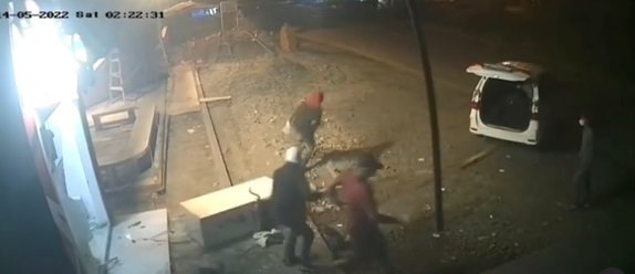 perampokan mesin atm