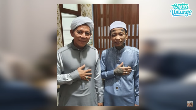 bilal pria bertato dapat hidayah saat party