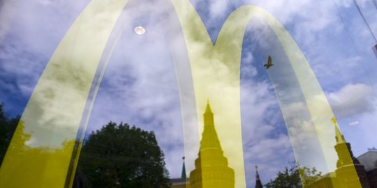 McDonald's Tutup Seluruh Restorannya di Rusia McDonald's Tutup Seluruh Restorannya di Rusia