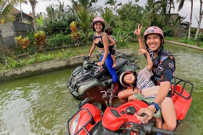 liburan andien dan keluarga di bali