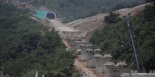 WIKA Beton Selesaikan Pembuatan 14.786 Bantalan Rel Kereta Cepat Jakarta-Bandung