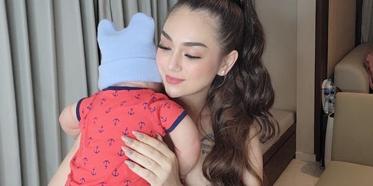 Setahun jadi Single Mom, Celine Evangelista Akui Tetap Bahagia Karena Ini