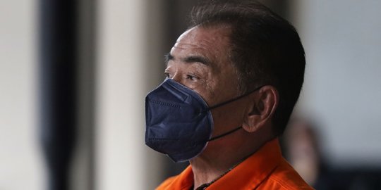 Bupati Nonaktif Banjarnegara Budhi Sarwono Dituntut 12 Tahun Penjara