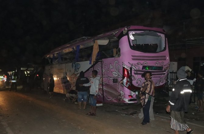 bus kecelakaan di ciamis