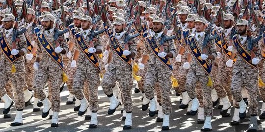 Petinggi Garda Revolusi Iran Dibunuh Orang Tak Dikenal