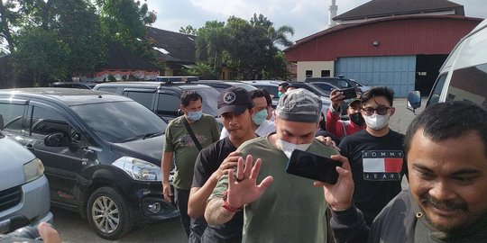 Artis GI Pakai Sabu sambil Kerjakan Proyek Pekerjaan di Bandung