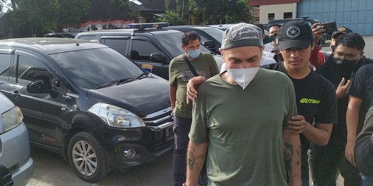 Sakit Setelah Ditahan Polisi, Gary Iskak Dilarikan ke Rumah Sakit