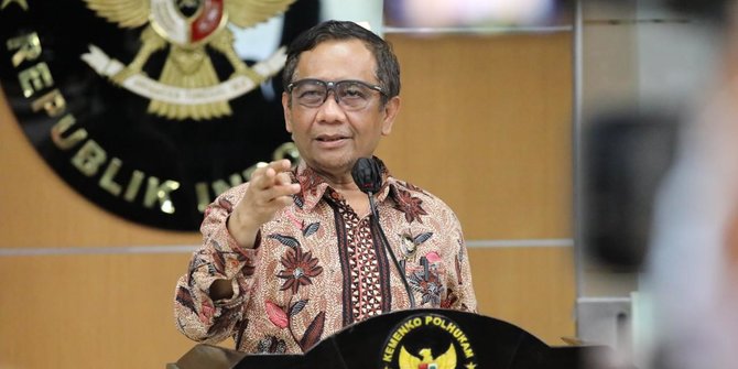 Adu Pasal Penjabat Kepala Daerah Diisi TNI Aktif, Boleh atau Tidak?