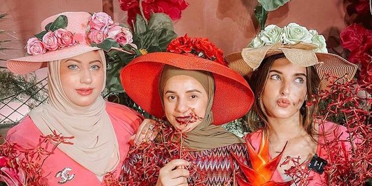 Lahir di Tanggal yang Sama, Intip Momen Perayaan Ultah Tasya Farasya & Dua Saudaranya