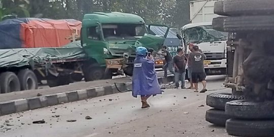 Kecelakaan Beruntun Empat Truk di Alas Roban, Satu Orang Meninggal