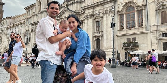 Tiba di Italia, Ini Potret Gemas Raffi Ahmad dan Nagita Slavina