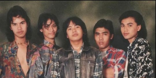 Intip Foto Lawas Ari Lasso Beda Banget dan Bikin Pangling, Netizen 'Cakep Bener'