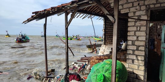 Banjir Rob Rusak Ribuan Hektare Tambak di Pati, Petani Rugi Puluhan Miliaran Rupiah