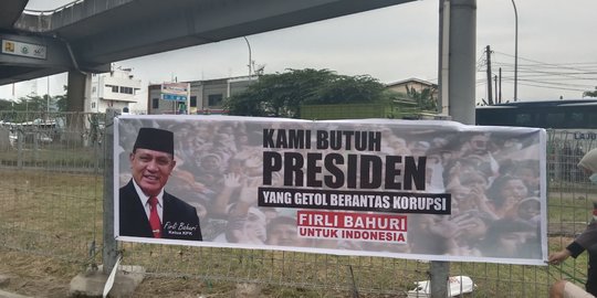 Firli Bahuri Tanggapi Spanduk Dukungan Capres 2024: Jangan Ganggu, Saya Fokus Kerja