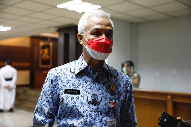 gubernur jawa tengah ganjar pranowo