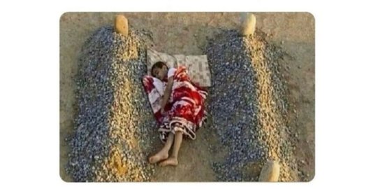 CEK FAKTA: Foto Anak Tidur di Antara Makam Orang Tuanya Bukan Korban Perang di Yaman