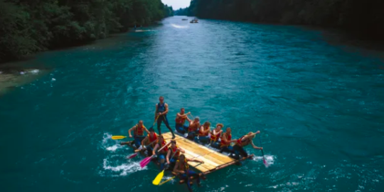 Ramai Wisatawan Akhir Pekan di Sungai Aare, Dubes Harap Pencarian Emmeril Lebih Mudah