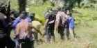 Melawan saat Ditangkap, Pencuri Sawit di Kalbar Coba Rebut Senjata Polisi