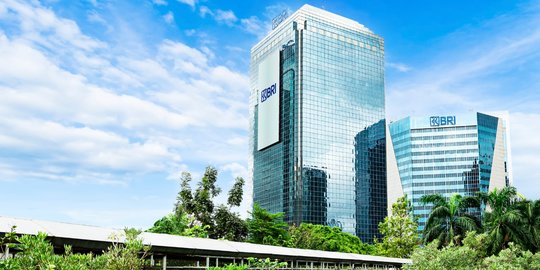 Kepercayaan Investor Terus Tumbuh, BRI Masuk Top 50 Emiten & Best Financial Sector