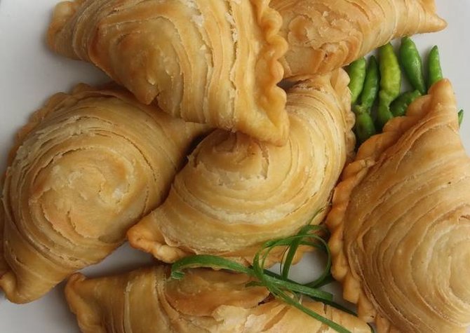 resep curry puff renyah dan gurih mudah dibuat