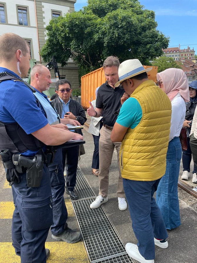 pencarian anak ridwan kamil di swiss