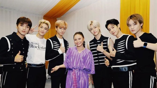 artis indonesia nongki dgn artis korea