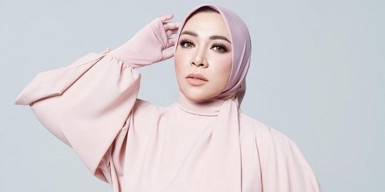 Melly Goeslaw Kritik Sikap Artis Baru Masa Kini, Lebih Terkesan Sombong
