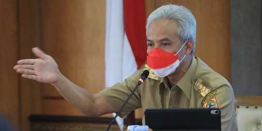 Ganjar Gandeng Kalangan Konsultan Bantu Penanganan Rob Pantura Jateng