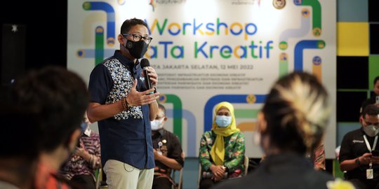 Sandiaga Uno Targetkan 30 Juta UMKM Masuk Pasar Digital pada 2023