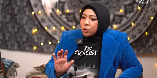 Miris, Melly Goeslaw Sindir Artis yang Dikenal karena Medsos Attitudenya Kurang